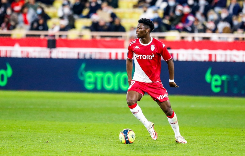 ネイマールとメッシなし！仏紙読者の「リーグアン年間ベスト11」がこちら｜写真8