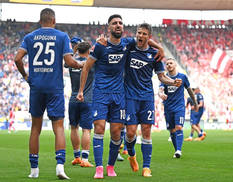 ホッフェンハイムが23-24新ユニを発表！デビュー戦で「ブンデス1部残留」がほぼ決まる｜写真5