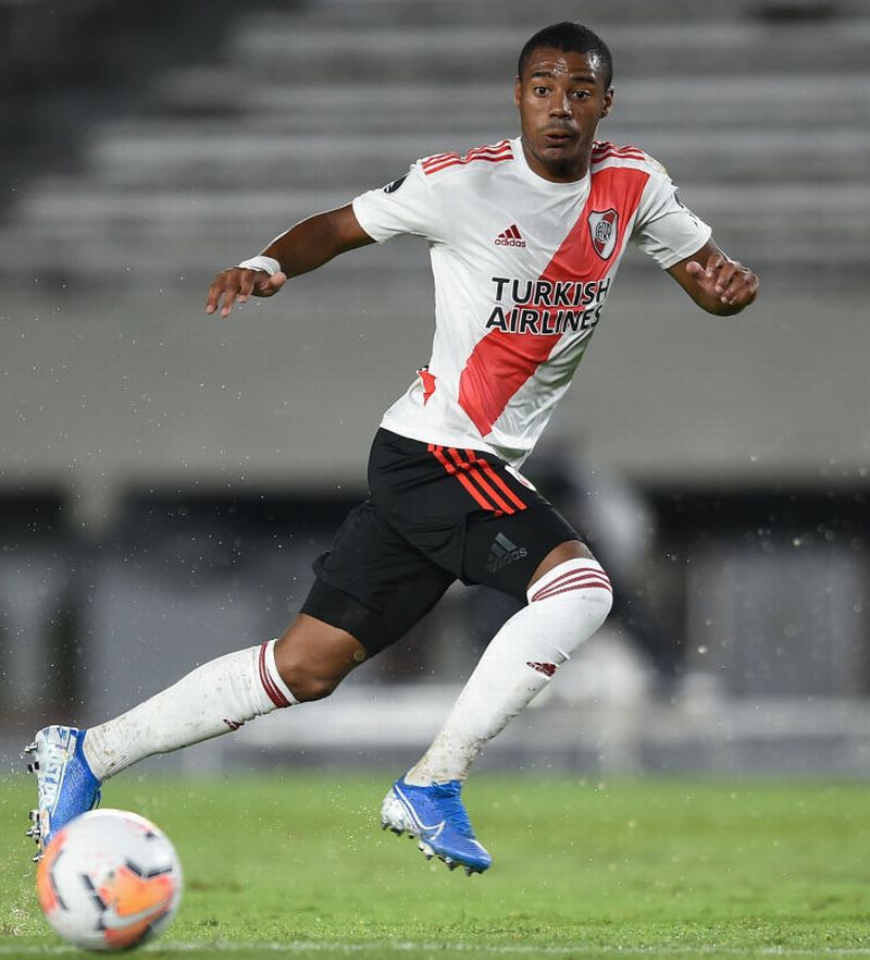 ウイイレ2020「瞬発力最強の攻撃的MF」ベスト10｜写真12