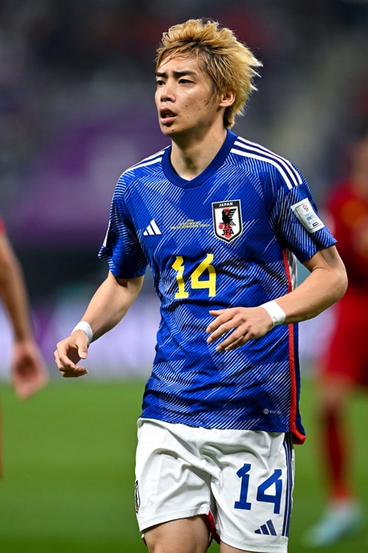 三笘！長友！日本代表、W杯に出場した「大学サッカー経験者」最強ベストイレブン｜写真9