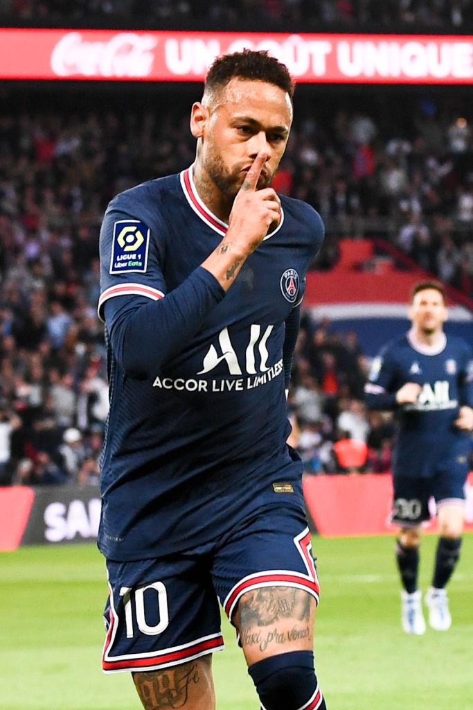 「1億ユーロ以上で買われたスター選手」全員わかる？｜写真12