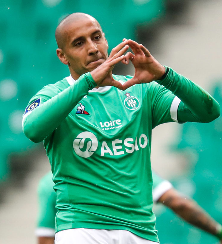 “緑ユニ禁止”にビビる？メインカラーが「緑のユニフォーム」7選｜写真2