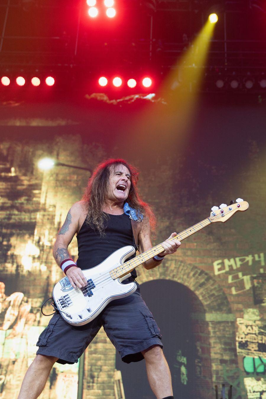 オジー・オズボーンだけじゃない…サッカーを愛したヘビーメタルのレジェンド7名｜写真5