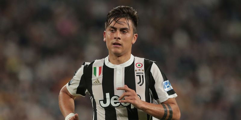 働けど働けど…給料が安すぎる5名の世界的選手｜写真2