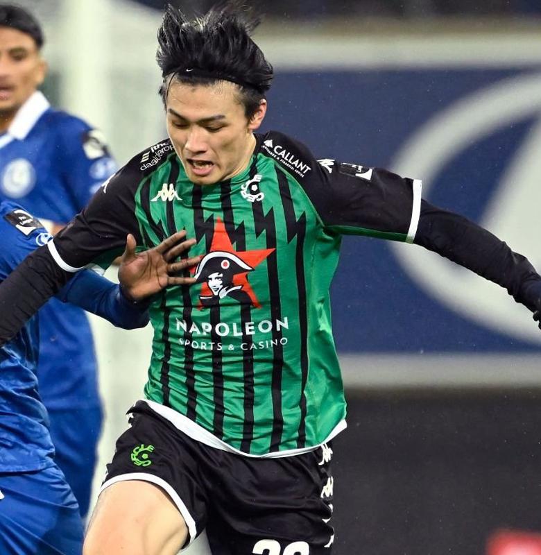 これが“職場”の戦闘服！W杯日本代表、海外組19名の「いつものユニ姿」まとめ｜写真13