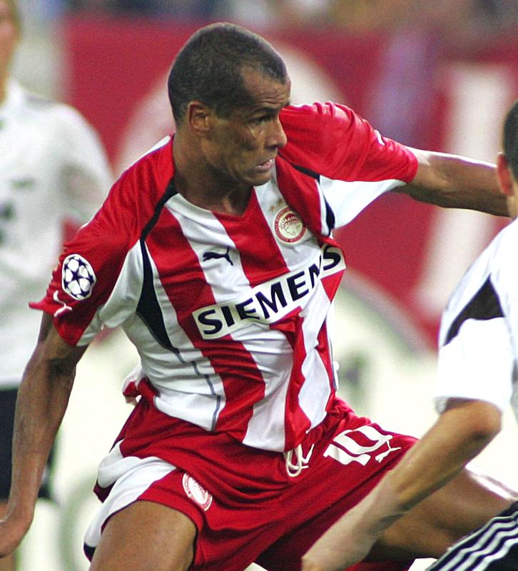 レアルやラツィオも！懐かしのロゴ「SIEMENS」ユニフォーム5選｜写真5