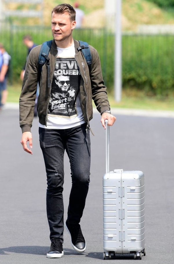 アザールにデ・ブライネ！ベルギー代表は普段こんな「私服」 を着てる｜写真10