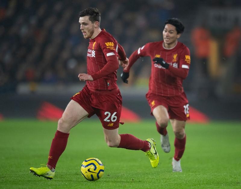 南野拓実の「最強の同僚サイドバック」5名を選んでみた｜写真3