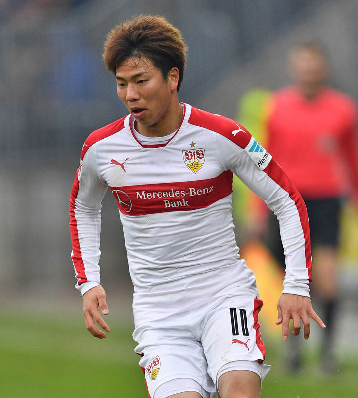 日本代表選手、ちょっと懐かしい「海外でのユニフォーム姿」10選｜写真5