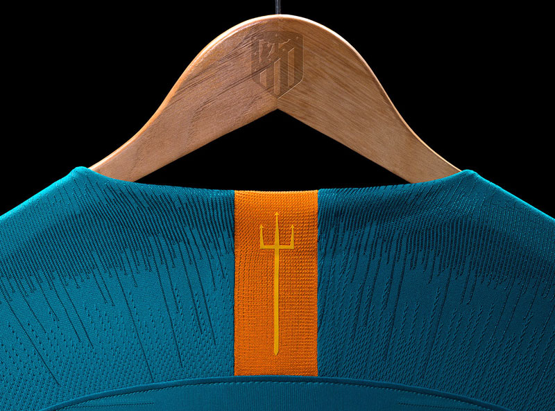 アトレティコ・マドリー、「三叉槍」をプリントの2018-19新サードユニフォームを発表！｜写真4