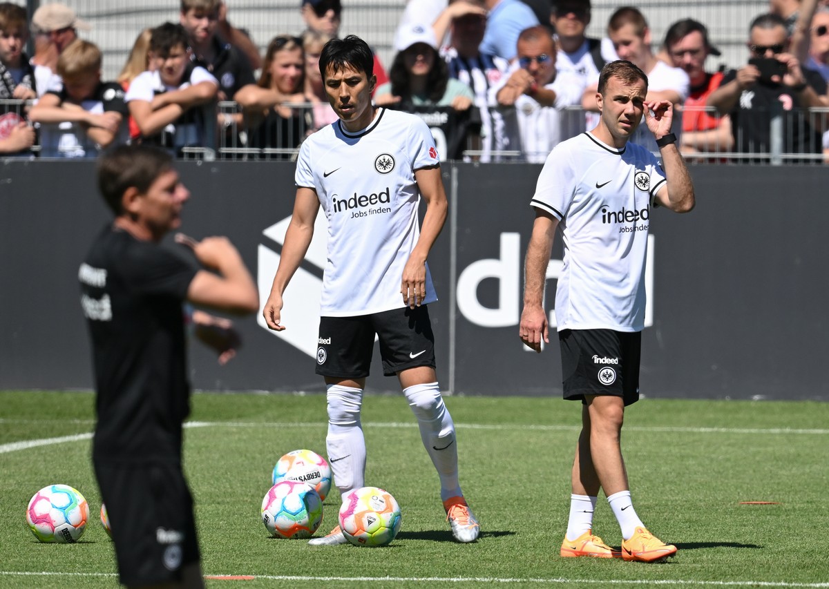 長谷部誠の同僚から選ぶ「最高の攻撃的ミッドフィルダー」TOP6｜写真6