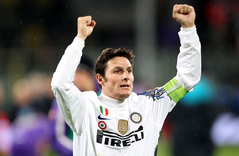 インテルで長友佑都が初先発した当時の懐かしスタメンイレブン｜写真8