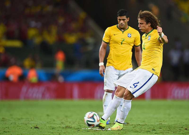 ミハイロヴィッチに捧ぐ「フリーキック最強の伝説センターバック」6名｜写真4