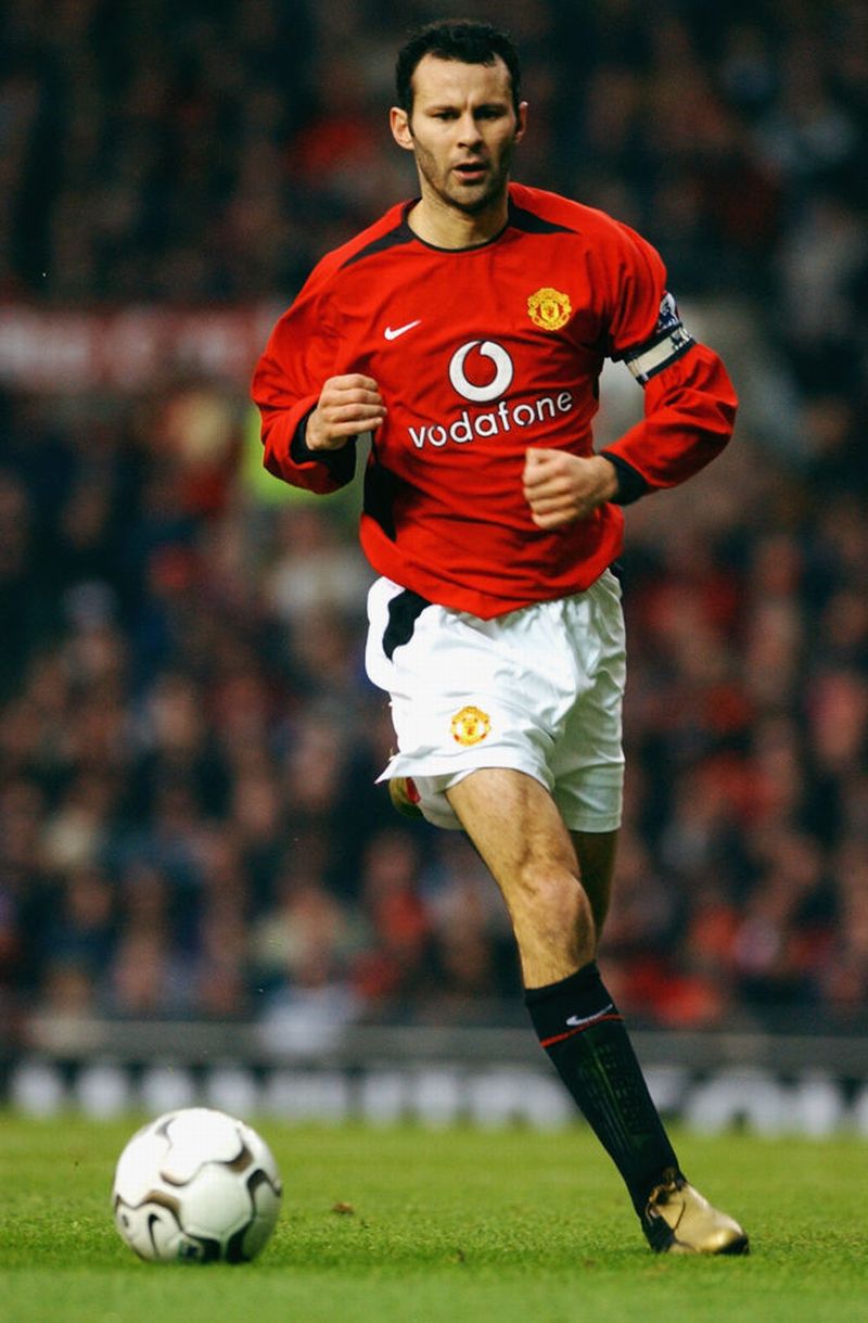 プレミアの歴史上「最もアシストが多い選手」TOP5｜写真5