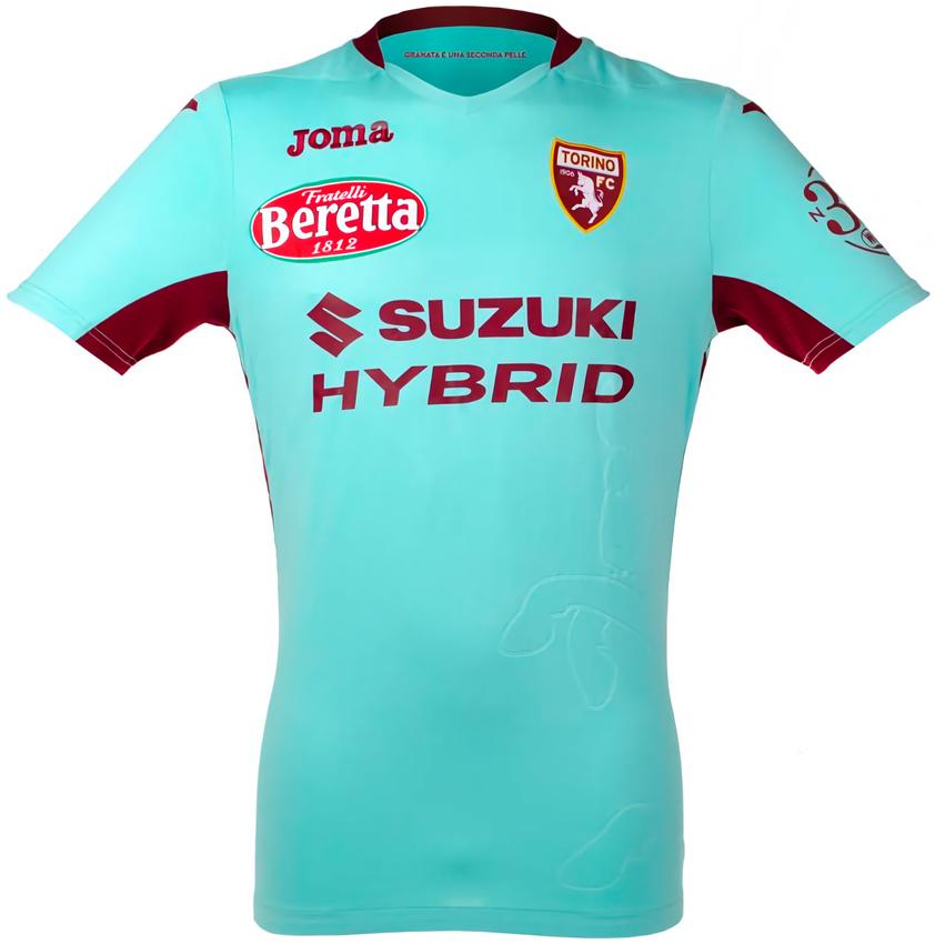 トリノ、2020-21新ユニフォーム登場！胸には8年目の「スズキ」｜写真7