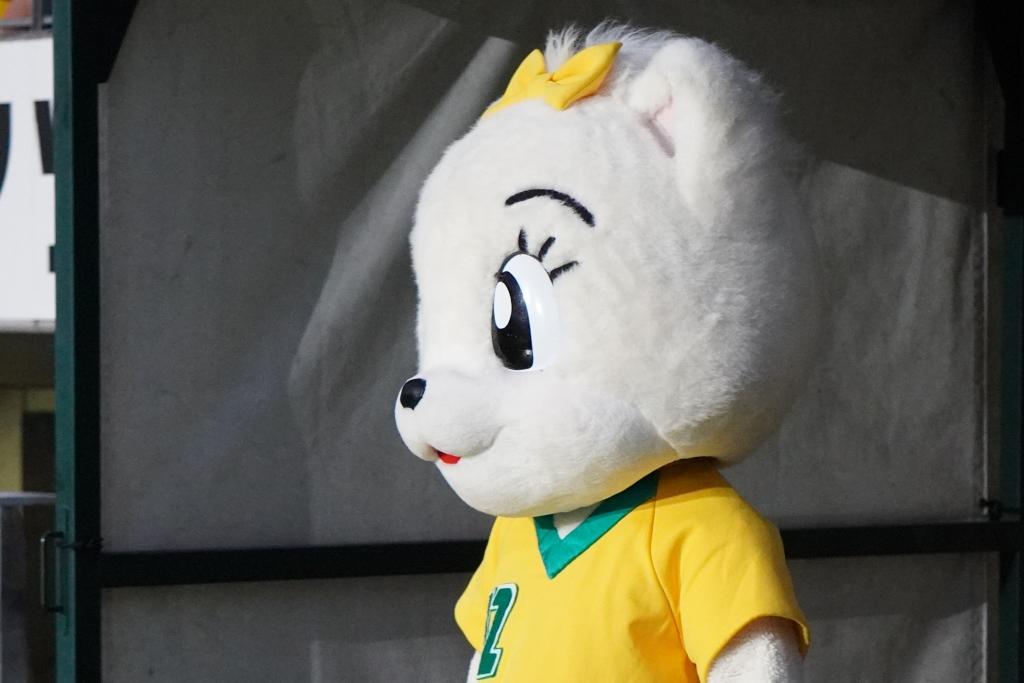 かわいすぎる！J2ジェフユナイテッド千葉に復帰したみなちゃんの写真を公開｜写真4