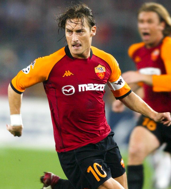 史上最高の「チャンピオンズリーグ専用ユニフォーム」10選｜写真4