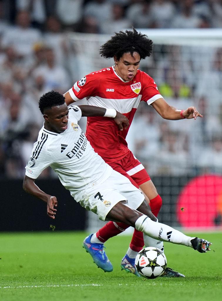 日本代表、「高井幸大の代役」になれなかった欧州クラブでスタメンを張るセンターバック3名｜写真4