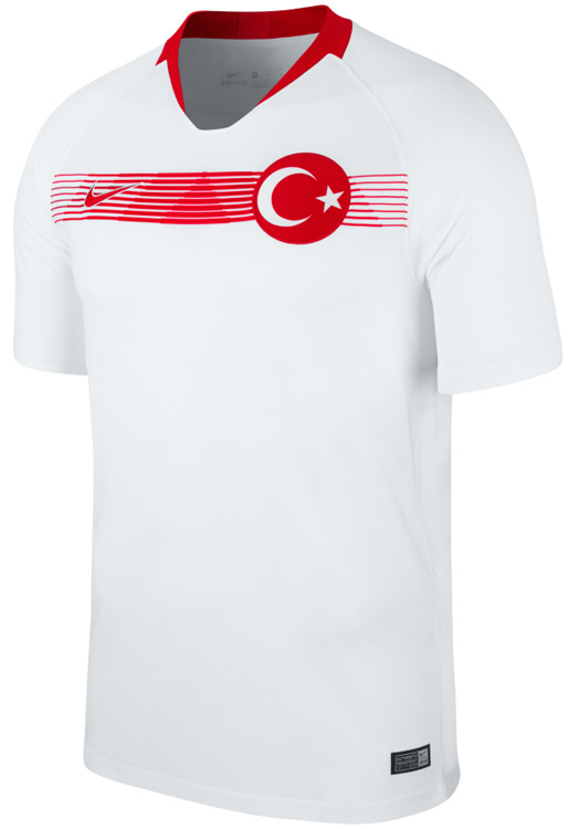 トルコ代表、国旗カラーの2018新ユニフォーム！ポップなビジュアルも｜写真4
