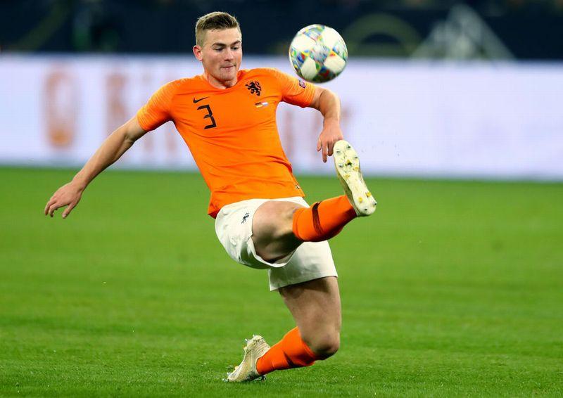 EURO予選に出場する「10代の天才選手」10名｜写真3