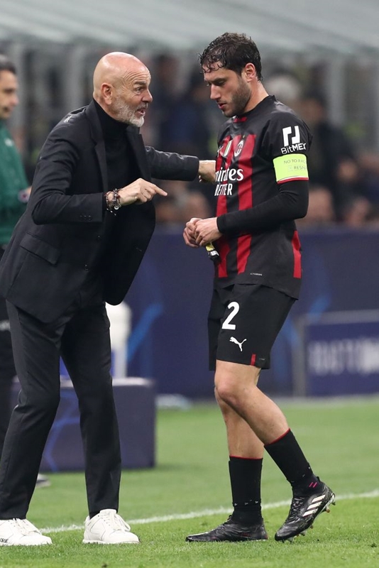 CL4強クラブ、ポジション別で見る着用スパイクの傾向（サイドバック編）｜写真7