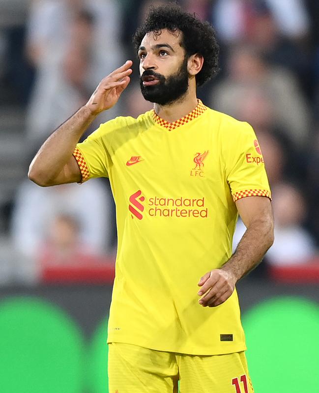 赤は除外！遠藤移籍のリヴァプール、名門の歴史を彩る「6色のユニフォーム」｜写真10