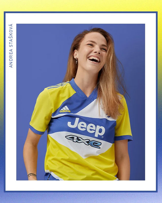 ユヴェントス、21-22新サードユニフォーム！受け継がれる「90年代の精神」を表現｜写真3