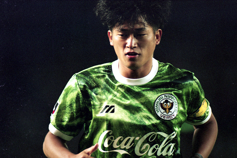 海外からキャリアを開始！Jリーグで活躍した「逆輸入選手」10人｜写真10