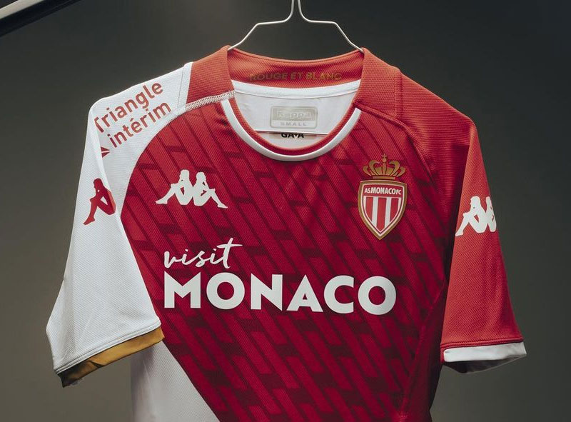 南野拓実が登場！モナコが23-24新ユニフォーム発表　王妃デザインの“55度ライン”が美しい｜写真4