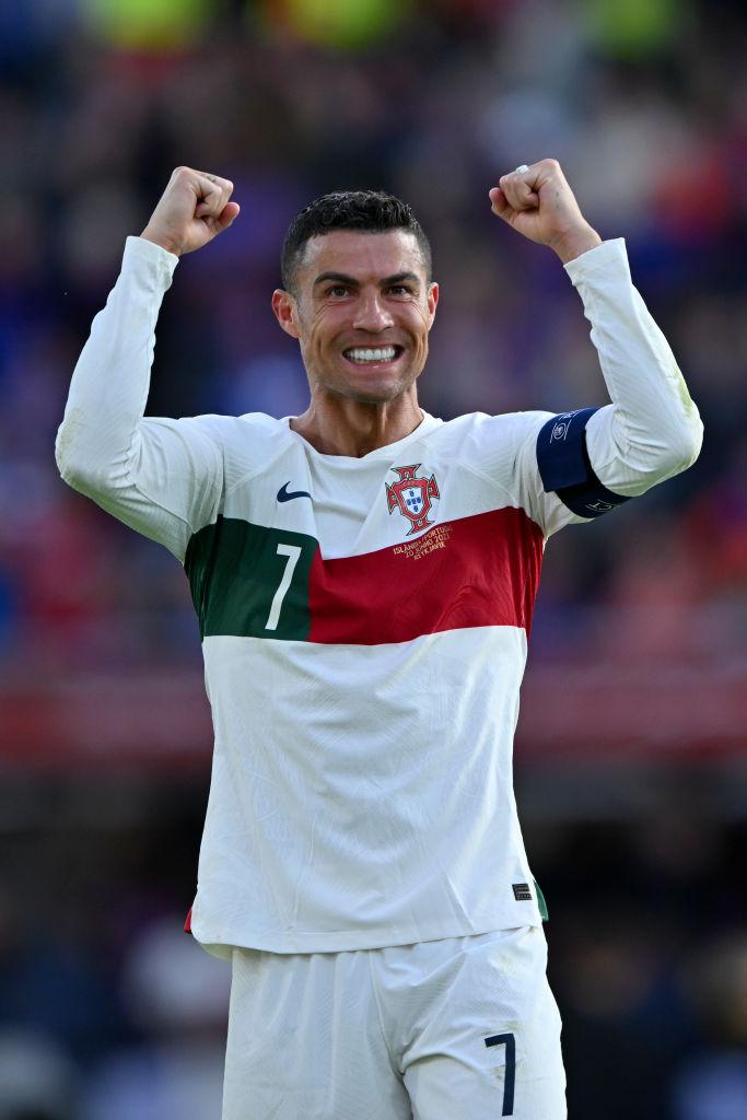 メッシ？ロナウド？最も多くの「ギネス世界記録を持つサッカー選手」ベスト5｜写真5