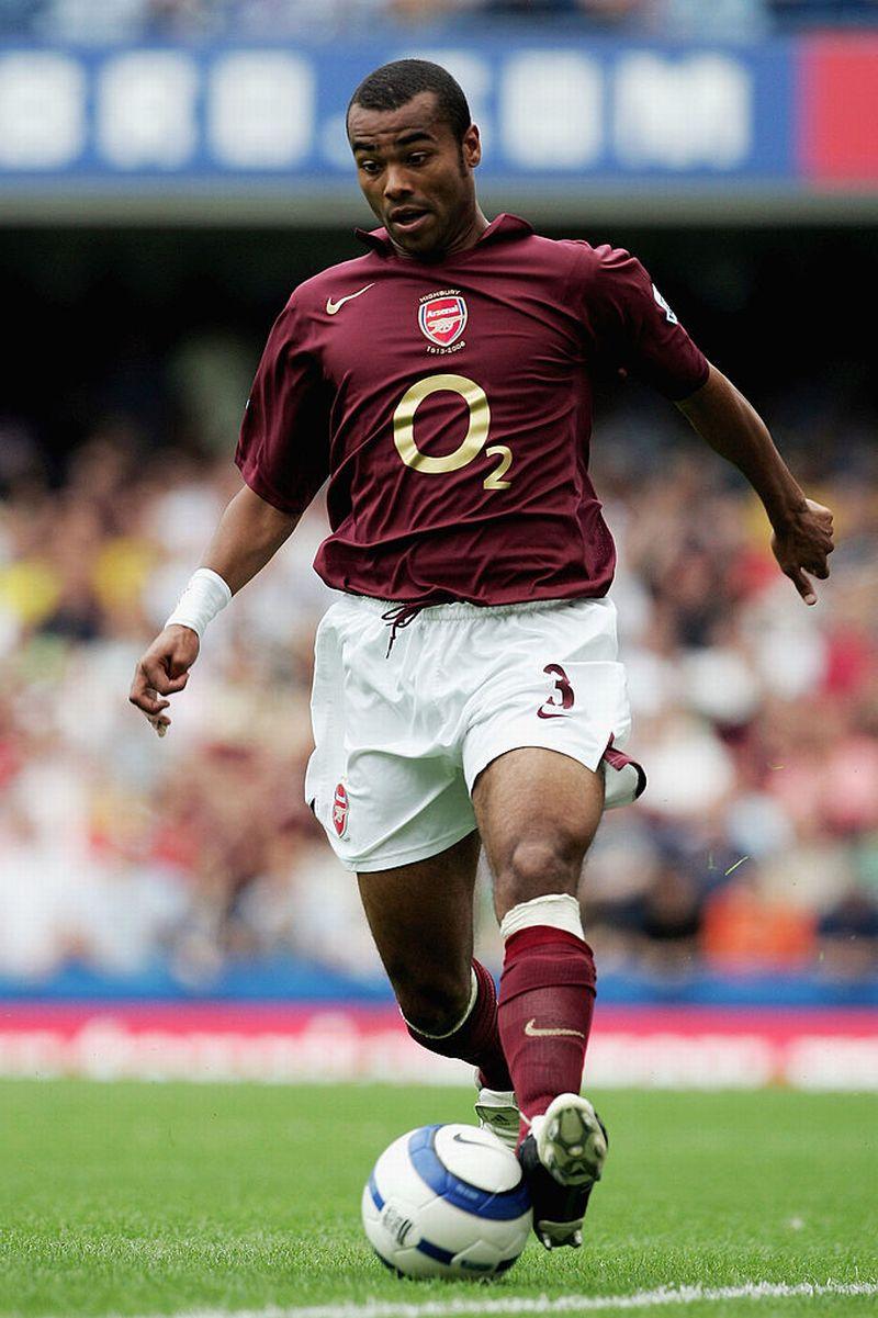 冨安も入れ！アーセナル「歴史上最高のDF」TOP10｜写真4