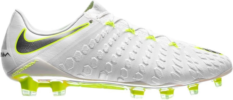 日本代表選手の着用スパイクまとめ（2018年11月）｜写真11