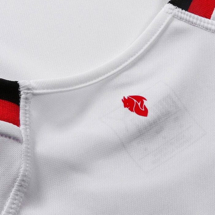 ACミラン、2018-19新アウェイユニフォームを発表！新しいネームナンバーも掲載｜写真5