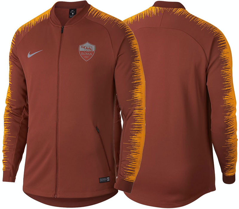 ローマ、「ピッチからストリートまで」使えるNIKEアウター8選！｜写真3