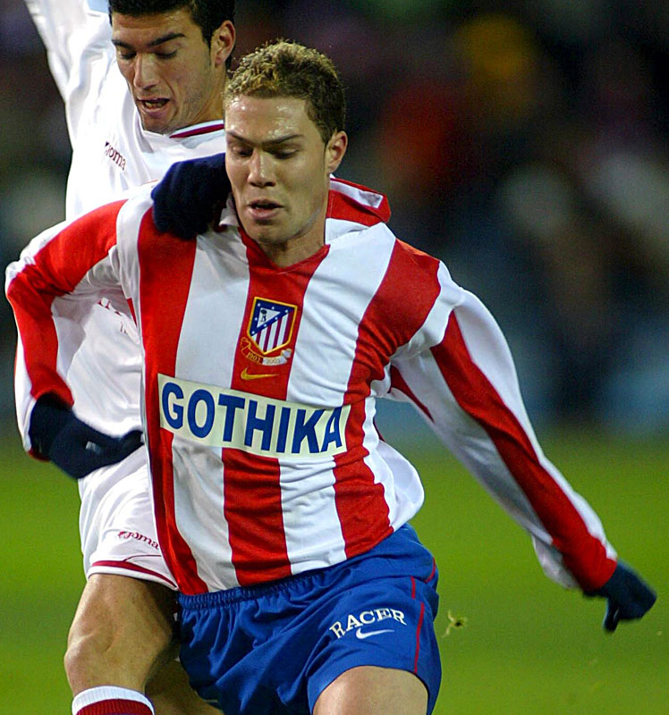 名作ぞろい！最高に欲しい「100周年記念ユニフォーム」8選｜写真3